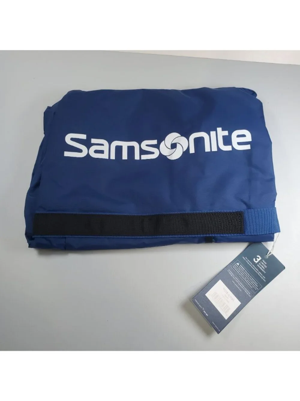 Samsonite brand size